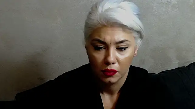 Czat XXX na żywo – LaraSmiths