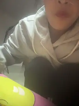 Antoniea666 Pertunjukan Webcam