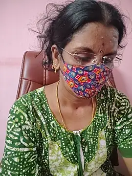 tamil_peenqueen লাইভ XXX চ্যাট