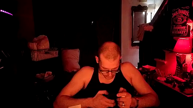MasterDaddyCool – Naživo XXX chat
