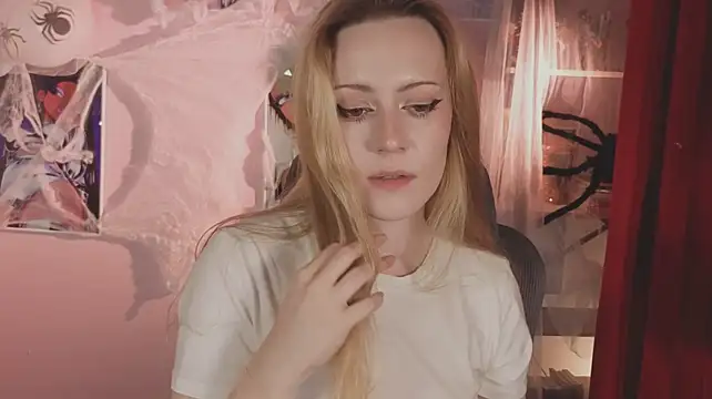 lisa_everlyn Live XXX chat