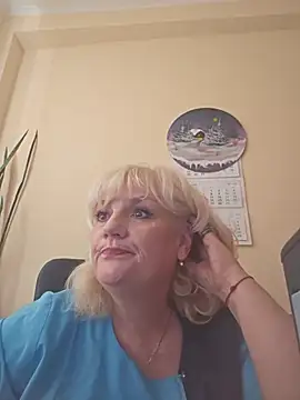 XXX chat uživo modela AliceStar333