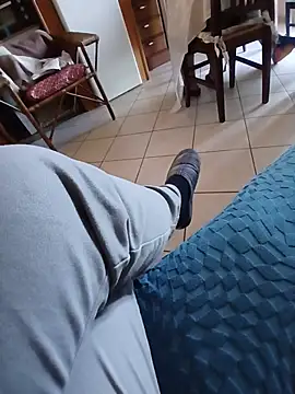 DevotoAlCazzone élő XXX-chatje