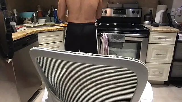 BigGuyMuscle – Naživo XXX chat