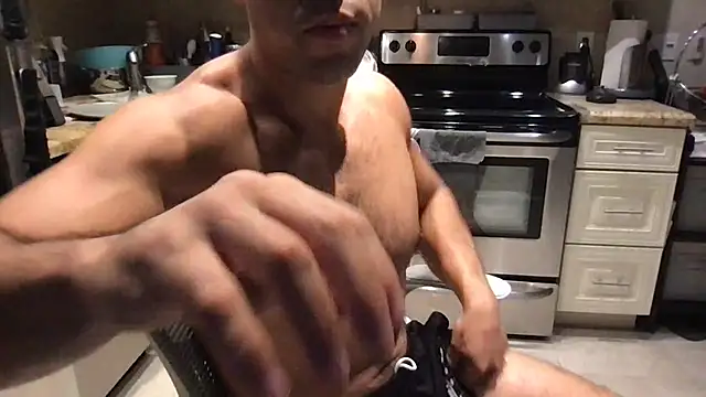 צ'אט XXX בשידור חי של BigGuyMuscle