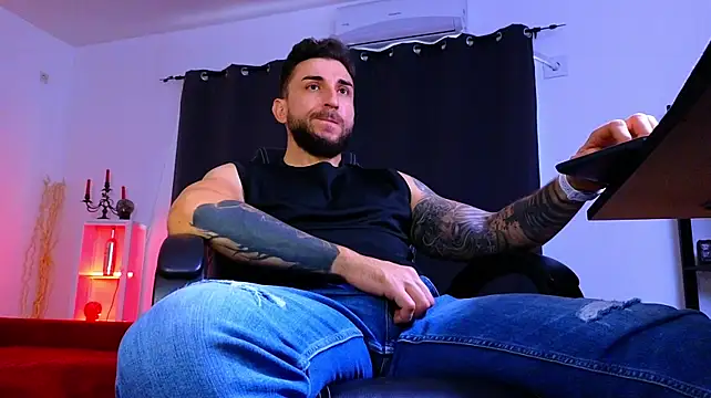 Chat XXX en directo de MightyAaron66