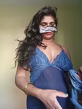 Shreya-Shetty09's Live XXX Chat