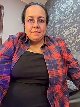 ViennaWins Adlı Modelin Canlı XXX Sohbeti