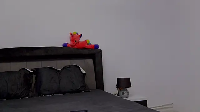 NicolePlay Adlı Modelin Canlı XXX Sohbeti