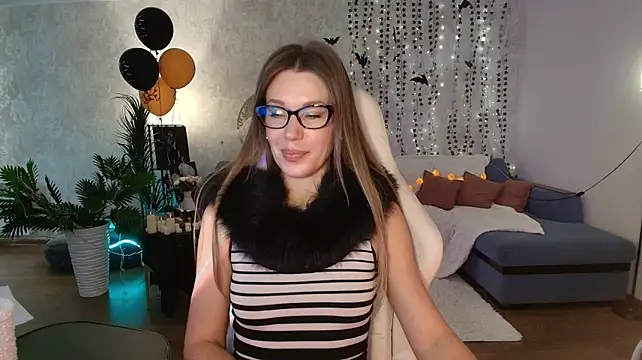 Chat +18 de miababemi09 ao vivo