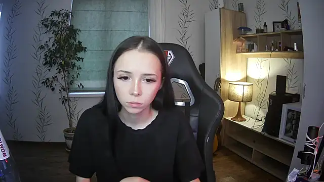 Avi_Lin's Live XXX Chat