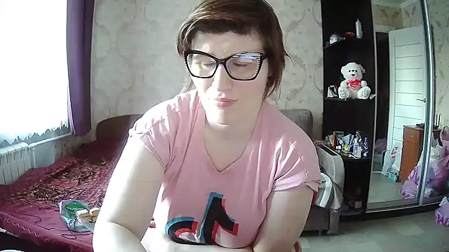 Jolinaha's Live XXX Chat