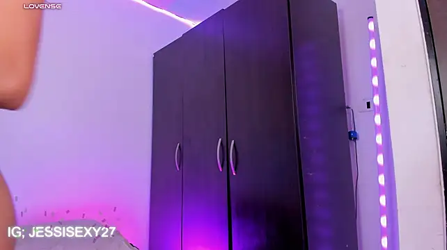 Czat XXX na żywo – jessica_sexy23
