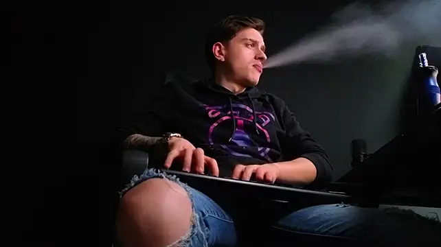 FelixStarkk – Naživo XXX chat