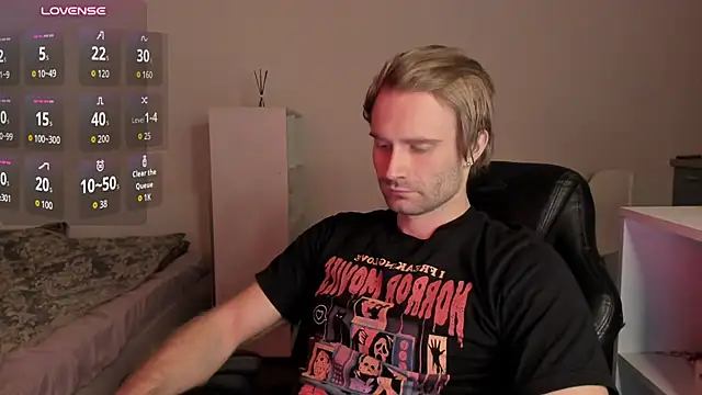 XXX chat uživo modela Paul_Rolex
