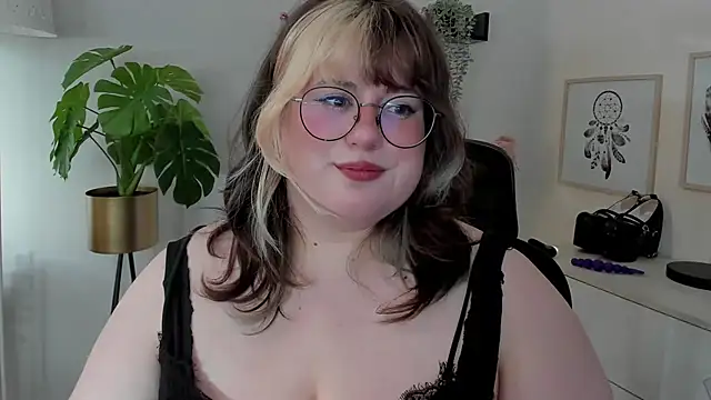 OpheliaLush's Live XXX Chat