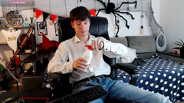 ThomasEdisonn Chat XXX live