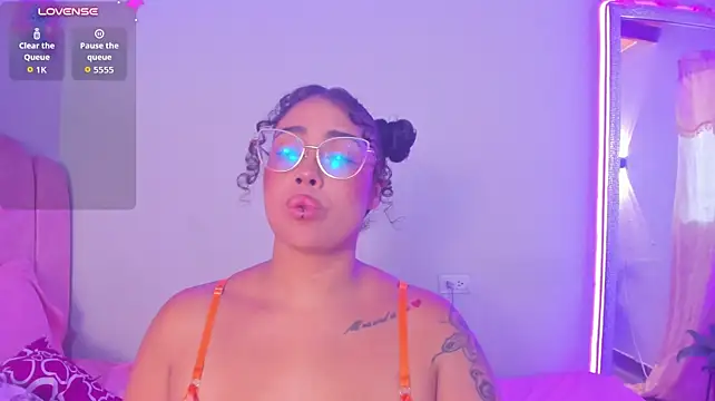 antonelllepiercee Chat XXX in diretta