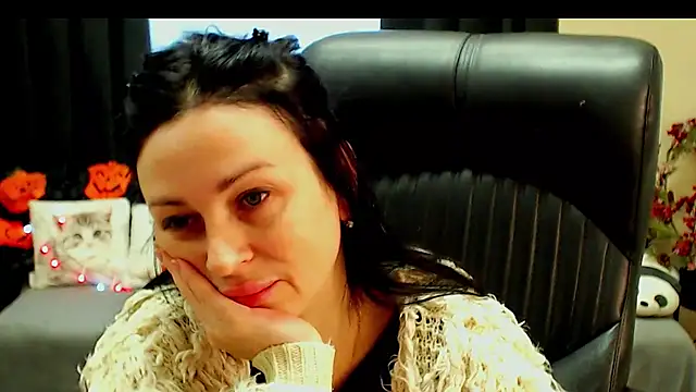 Czat XXX na żywo – SweetLouise_