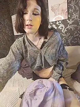 MickeQuinee Live XXX-Chat