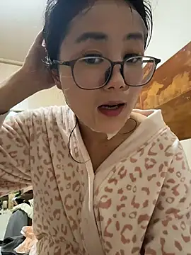 Yangguang-a's Live XXX Chat