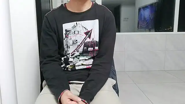 nole_china7n Live XXX chat