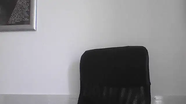 Chat +18 de FROCETTO93 ao vivo
