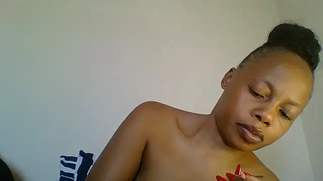 NAUGHTYSHALOTXX's Live XXX Chat
