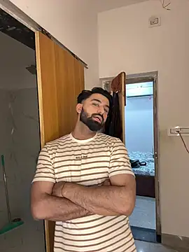 Royalboy_03 Chat XXX live