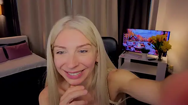 EllisSkyy's Live XXX Chat
