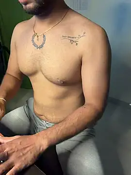 Онлайн чат XXX SaltyYoungDaddy