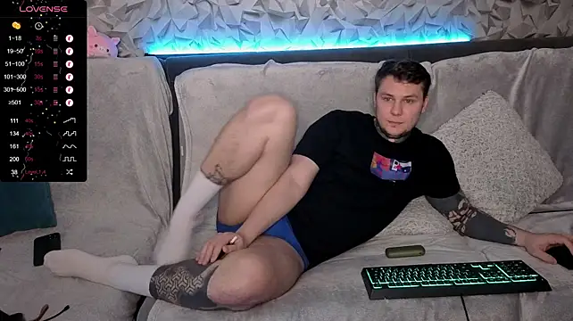 XXX chat uživo modela Lechery_boy