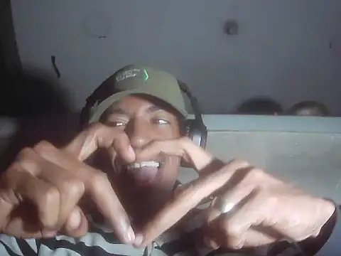AlbertBigCock's Live XXX Chat