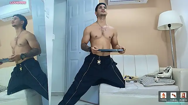 ANDRES_STUD Chat XXX live