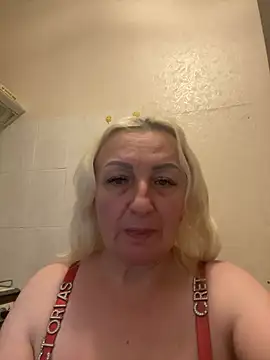 Angela_37 Adlı Modelin Canlı XXX Sohbeti