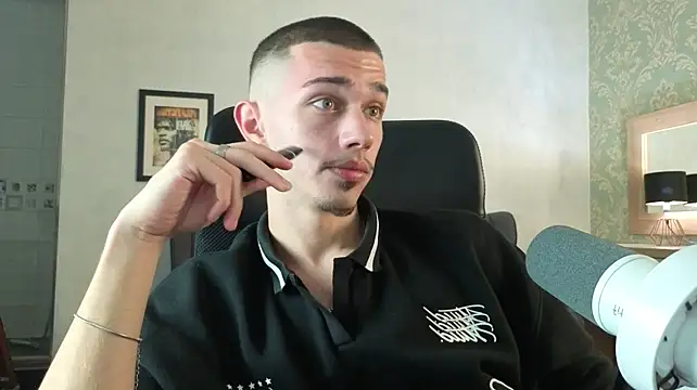 KaydenDrew Chat XXX live