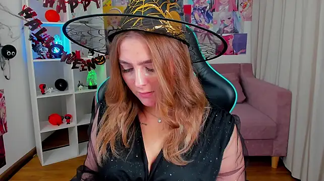 Chatroom XXX en direct de EllaBells