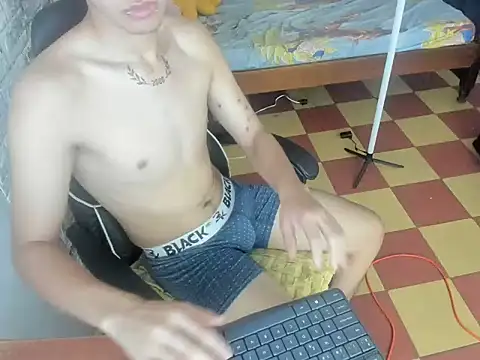 marek_sanchez live XXX chat