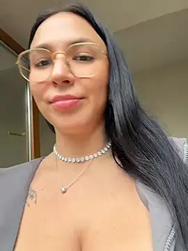 Czat XXX na żywo – Bunny_Lush