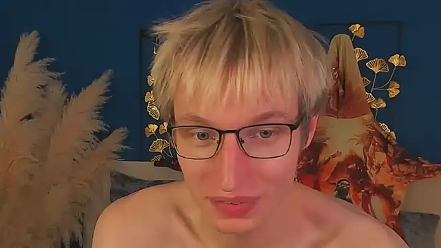 ADRIAN_LUKS' Live XXX Chat