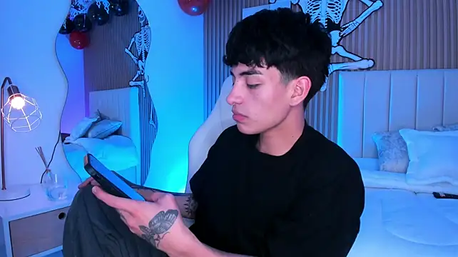 XXX chat uživo modela Filiph_Sterliing