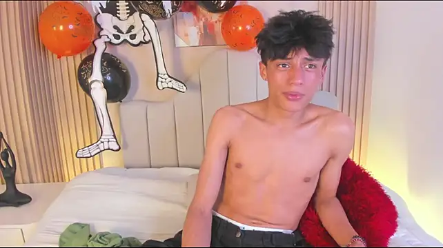Im_Tian_ Adlı Modelin Canlı XXX Sohbeti
