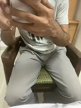 slimmdaddyyn Live XXX chat