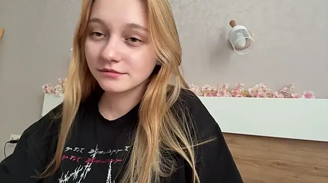 DiaThornleyn Live XXX chat