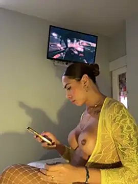 Czat XXX na żywo – Naomi24herr