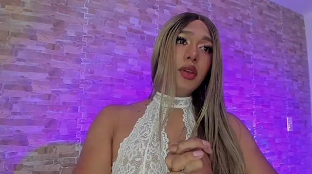 Chatroom XXX en direct de Dreams_Chloe
