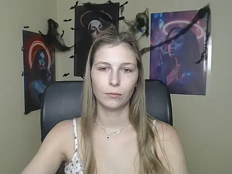 StrangerGi Live XXX-Chat