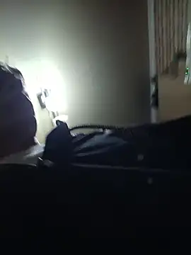 Samuel000000 XXX чат на живо