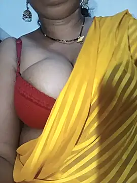 Nyra-23's Webcam Show