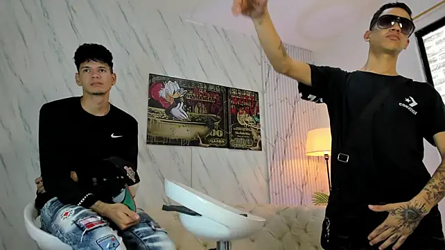 دردشة COOL_BOYS2 الجنسية المباشرة